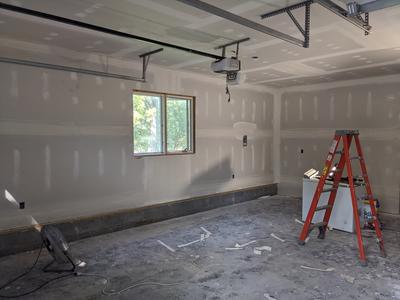 Garage drywall with clean taping