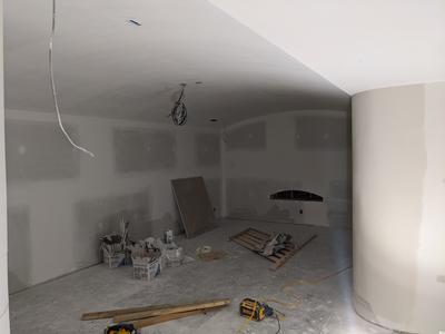 Custom basement curved drywall column